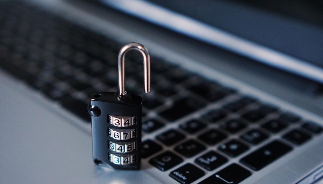 Check Point släpper rapport över utvecklingen inom cybersäkerhetshot. Arkivbild 