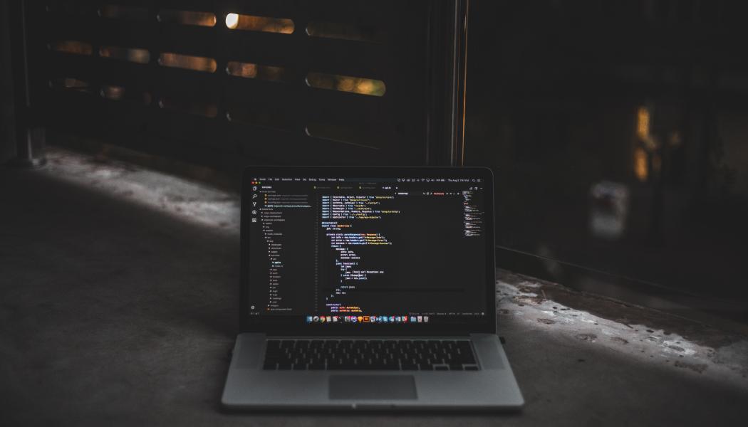 Cyberattacker rusar globalt och Sverige sticker ut i Europa. Foto: blak econnally/unsplash