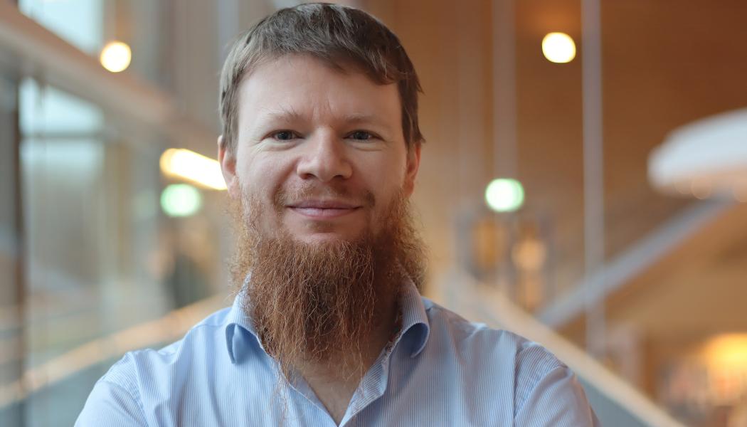 Alexandre Bartels forskning har hjälpt företag över hela världen att förhindra digitala attacker. Foto: Victoria Skeidsvoll