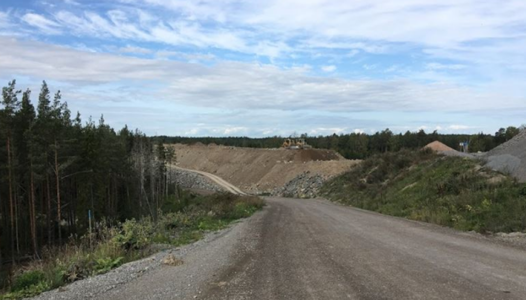 Nu står det klart att NCC fått tillstånd att öppna en ny deponi i Bro-Bålsta, norr om Stockholm.  Foto: NCC