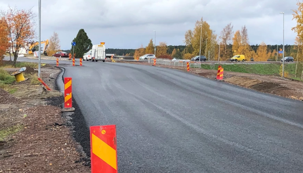 Gamla Gäddviksbron åter öppen för trafik. Foto: Trafikverket 