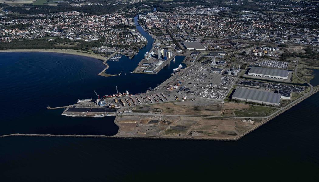 Hamnen i Halmstad kommer att trafikeras på veckobasis av fartygen Arnarfell och Helgafell inom ramen för Samskips blå veckorotation mellan Sverige, Island och övriga Europa.
FOTO: Pressbild/Hallands hamnar
