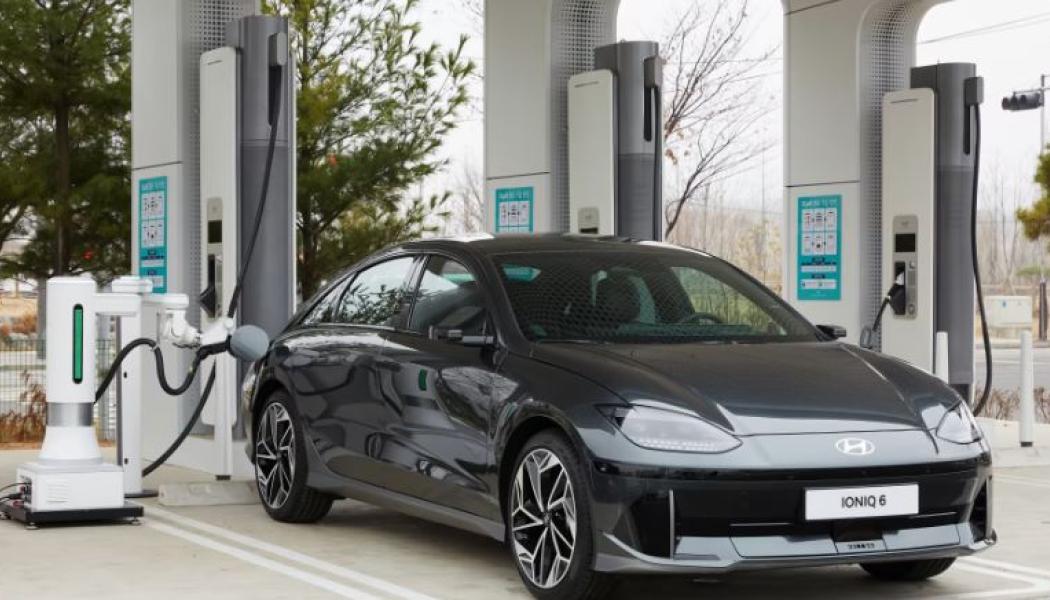 Automatic Charging Robot. Foto: Hyundai