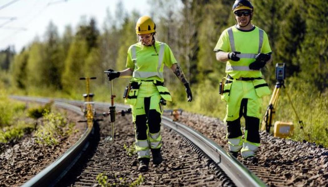 Sweco tilldelas nytt uppdrag för Norrbotniabanan mellan Piteå och Luleå, vilket gynnar arbetspendling, förbättrade godstransporter och mer miljövänliga resor i regionen. Foto: Sweco
