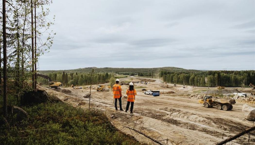 Den nya järnvägsanslutningen sträcker sig från Trafikverkets befintliga spår nordost till Boden Industrial Park. Fotograf: Samuel Unéus