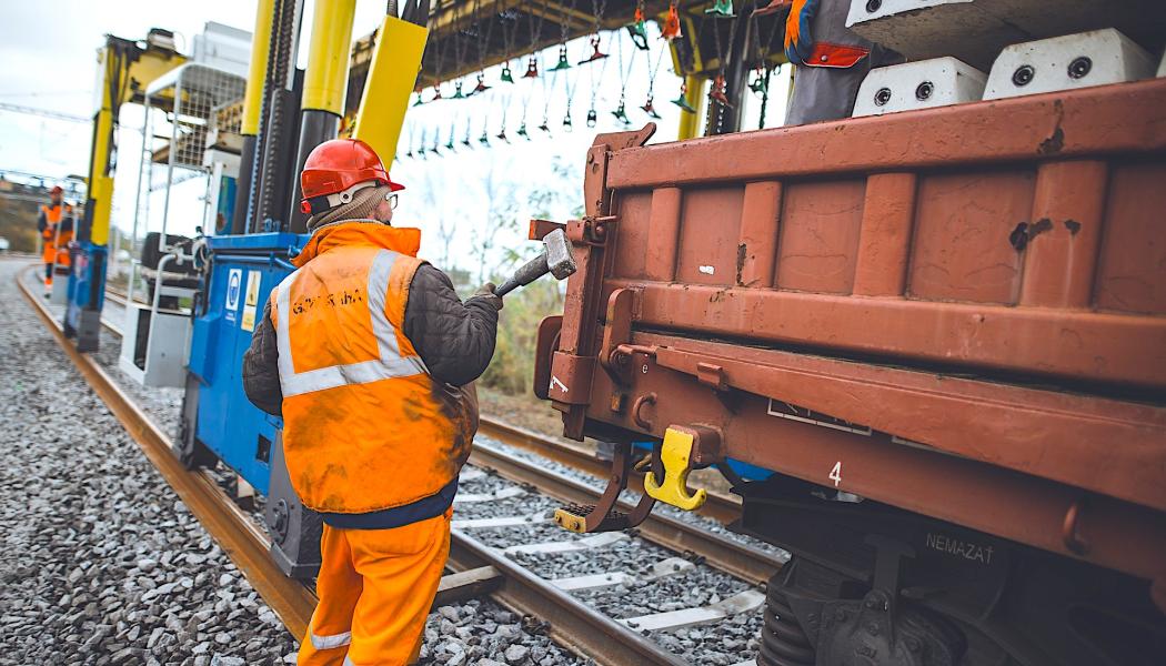 Projektet omfattar renovering av cirka 41 kilometer av järnvägslinje nr 81 samt bygget av en ny, cirka 10 kilometer lång, icke-elektrifierad enkelspårig linje. Foto: Creative Commons Lic, kredit: Bergy59