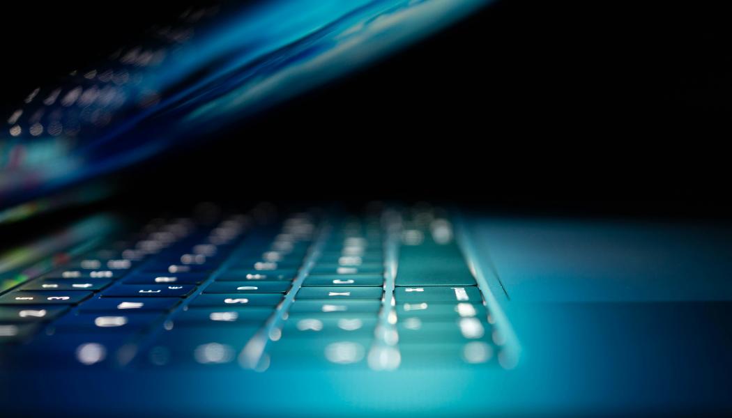 Den nya rapporten belyser den ökade aktiviteten från hotaktören TA397, där flera statliga organisationer är måltavlor för spionprogram med fjärråtkomst. Foto: dmarc philipp katzenberger/unsplash