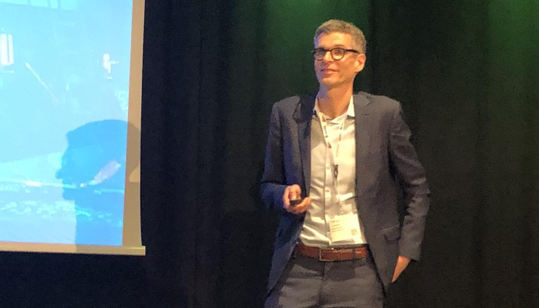 Vid järnvägsmässan Train & Rail på Stockholmsmässan presenterade Stefan Persson, biträdande förvaltningschef vid Region Stockholms förvaltning för utbyggd tunnelbana, utbyggnaden av nya tunnelbanelinjer i Stockholm. Foto: Anders Carlsson