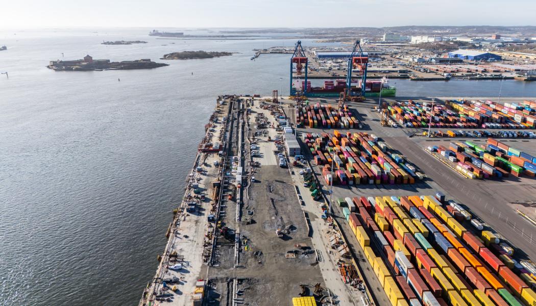 Pågående kajförstärkningsarbeten i projekt Skandiaporten. Snart går projektet in i nästa fas. Bild: Göteborgs Hamn.