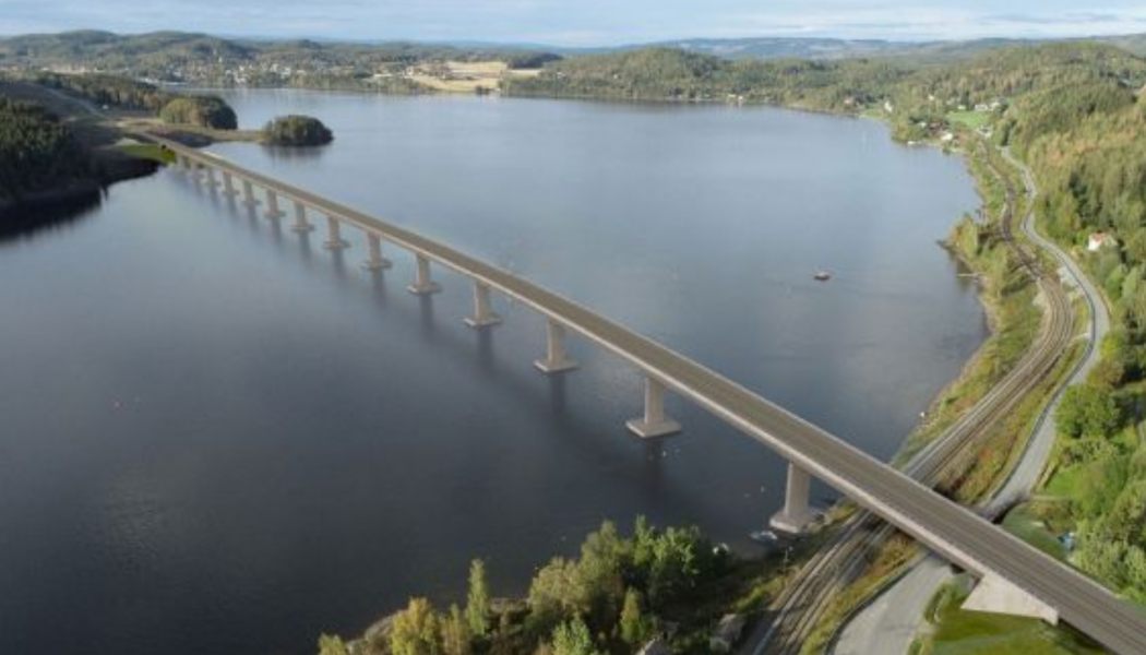 Implenia bygger Norges längsta järnvägsbro över sjön Mjøsa. Visionsbild: Implenia/Norconsult

