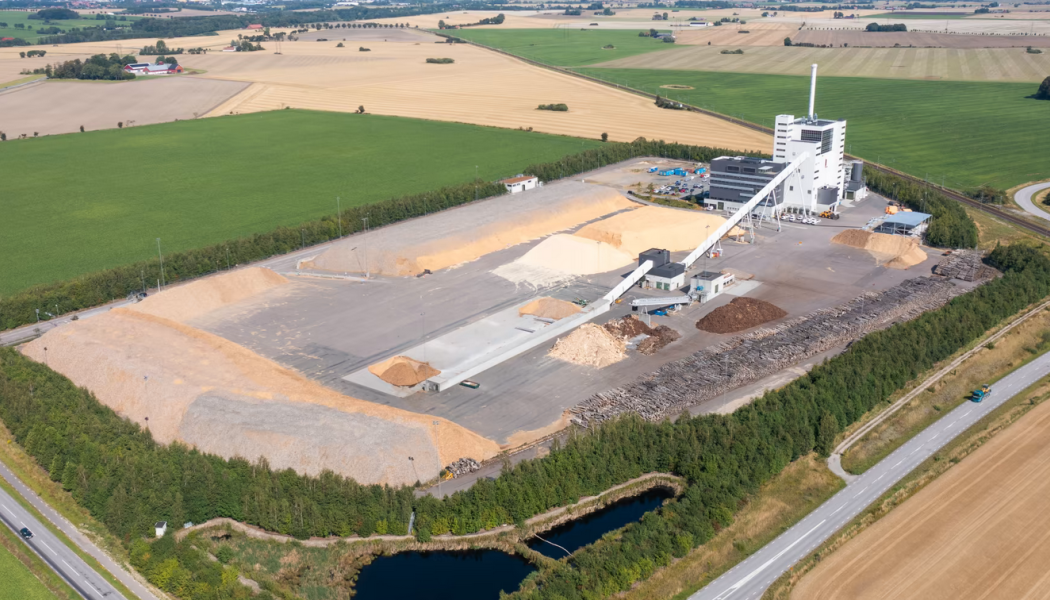 Flygbild över Örtoftaverket, Kraftringens största produktionsanläggning för el och värme. Foto: Kraftringen