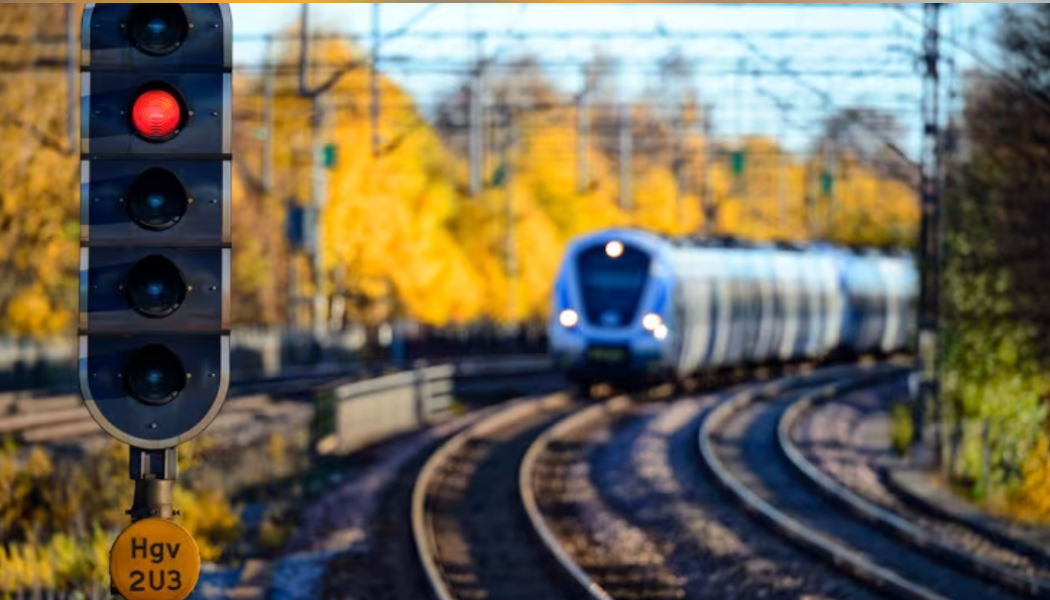Hur ska Sverige möta behovet av att rusta upp den järnväg Sverige redan har och bygga nya sträckningar för ökad kapacitet? Foto: Tågföretagen