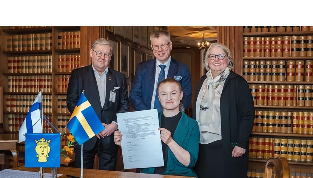 Jan Hanses, vd för Viking Line Erik Söderholm, vd för Åbo Hamn Magdalena Bosson, vd Stockholms Hamnar Clara Lindblom, ansvarig borgarråd för Stockholms Hamnar. Foto: Stockholms hamnar