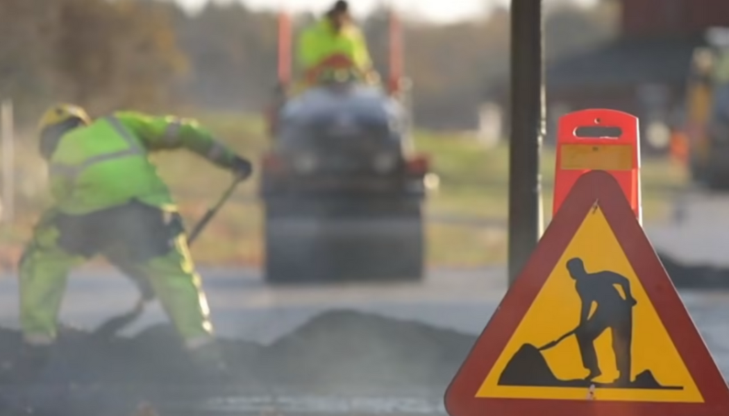 Svevia anpassar E45 genom Dorotea med målsättningen att öka säkerheten för oskyddade trafikanter. Foto: Markus Marcetic 