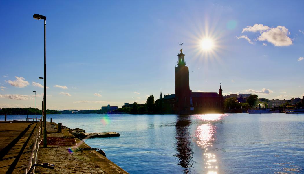 Pendelbåtslinjen mellan Ekerö och Stockholm, planeras att utgå från Klara Mälarstrand i centrala Stockholm. Foto: Nicolas Nezzo Unsplash