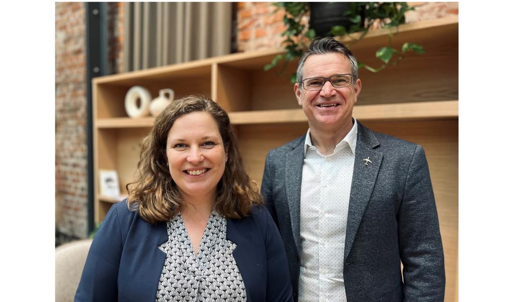 Victoria Barrsäter och Fredrik Kämpfe, branschchef Transportföretagen Flyg. Foto: Transportföretagen Flyg