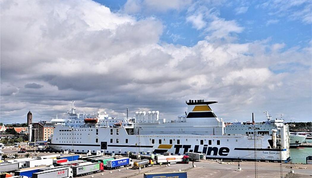 Trelleborgs hamn med färjan 