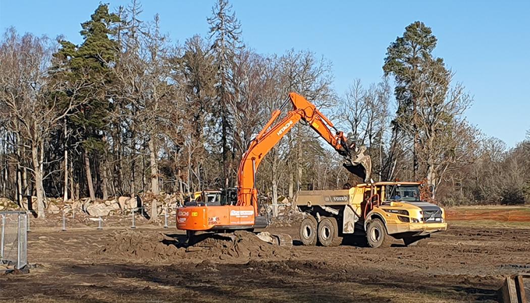 Genom att anlägga våtmark sparas det dricksvatten som tidigare togs från kommunala vattenledningsnätet och som motsvarade årsförbrukningen för cirka 120 hushåll. Foto: Upplands Väsby kommun