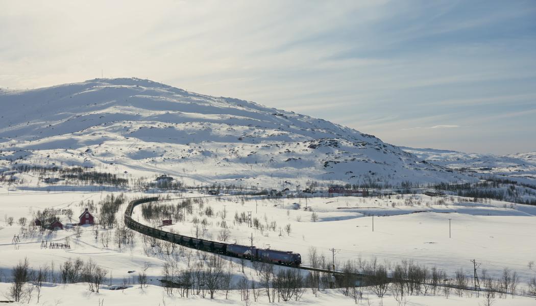 I en ny etapp byggs brister i täckningen bort längs den cirka 340 kilometer långa Ostkustbanan mellan Stockholm och Sundsvall. Foto: Telia