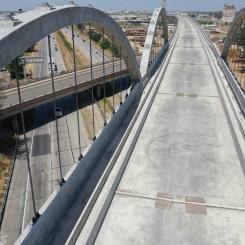 Kaliforniens höghastighetsbana tar form. Infrastrukturen är på plats men på många platser saknas rälsen ännu. Foto: California High-Speed Rail Authority