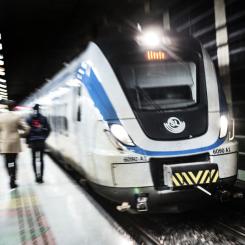 Tomas Oneborg/SvD/TT: Striden om ensamarbete på Stockholms pendeltåg rasar vidare. Arkivbild.