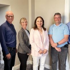 I bild syns Per Persson (WIKON), Johan Sivengård (Norconsult), Lisa Söderbaum (Norconsult), Farah Al-Aieshy (Norconsult), Lars Sassner (WIKON) och Anders Thorin (WIKON). Foto: Norconsult