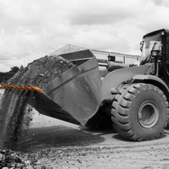 Partrex är en av Nordens ledande leverantörer av slitmaterial till skopor, snöplogar och markfräsar. Foto: Combi Wear Parts