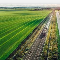 Ny kontaktledning och strömförsörjning är några av de saker som ska bytas ut. Foto: Trafikverket