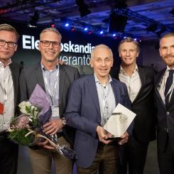 Rickard Dittlau, Försäljningsdirektör Elektroskandia, Magnus Sandberg, VD MP bolagen Industri AB, Evert Karlsson, Koncernchef MP bolagen i Vetlanda AB, Anders Nordlöw, VD Elektroskandia och Michael Almqvist Masior, Marknadsdirektör Elektroskandia. Foto: Elektroskandia