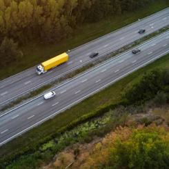 Sveriges första permanenta elväg är planerad att byggas längs E20 på sträckan mellan Hallsberg och Örebro. Foto: Trafikverket