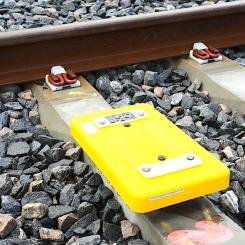 Det nya signalsystemet representerar en avancerad integrering av tåg, vägkorsningar, spår och trafikstyrning i ett sammanhängande system.  Foto: Banedanmark