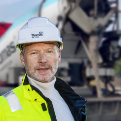 Thomas Betong testar att tillverka betong helt utan cement. Foto: Thomas Betong