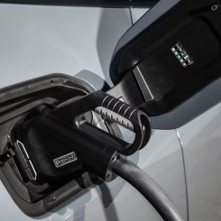 BMW Charging ger tillgång till närmare 300 000 laddstationer runt om i Europa. Foto: BMW