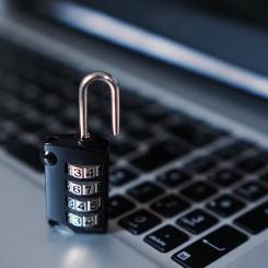 Check Point släpper rapport över utvecklingen inom cybersäkerhetshot. Arkivbild
