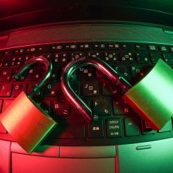 Först datastöld, sedan utpressning. I takt med att företag har blivit bättre på att motstå ransomware-attacker och kan återstarta sina system genom backup väljer angriparna att stjäla data. Foto: fly d gkI/unsplash