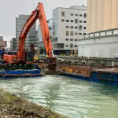 Jordmassor från Åkarp blir havsbotten i Malmö hamn. Foto: Trafikverket