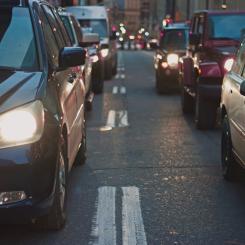 Digitalisering kan åstadkomma förändringar i trafiken som gynnar människor och miljö. Foto: nabeel syed/unsplash