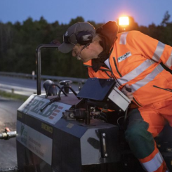 ECO-Asfalt håller samma kvalitet som konventionell asfalt. Foto: Peab Asfalt