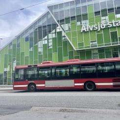 Buss Älvsjö station. Foto: Stina Wickenberg