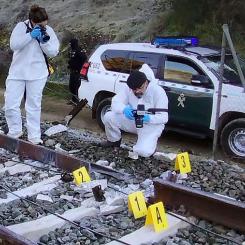 Svetsfel i rälsen utpekas som orsak till tågolyckan i Adamuz där 45 människor omkom. Foto: Guardia Civil