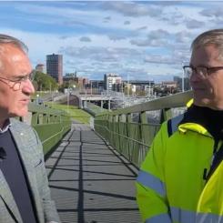 Generaldirektör Roberto Maiorana och projektledare Otto Graffner. Foto: Trafikverket