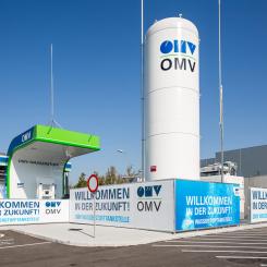 "Välkommen till framtiden!", står det på väggen vid OMV:s vätgastankstation i Asten i norra Österrike. Stationen kommer att stängas permanent den 30 juni. Foto: OMV Solutions GmbH
