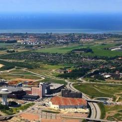 Danska Hyllie med Öresundsbron i bakgrunden. Foto: Greater Copenhagen