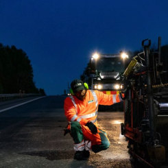 Peab Asfalt utför beläggning med 20 000 ton ECO-Asfalt åt Trafikverket. Foto: Peab