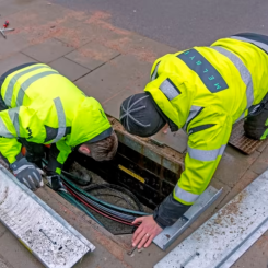 Malmö Stadsnät har sedan tidigare avtal med Elektroskandia och köper löpande fibermateriel, kabelbrunnar med mera. Foto: Elektroskandia