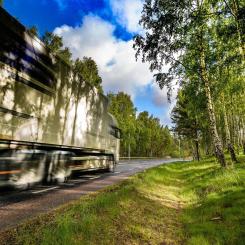 Bygget finansieras av bidrag från Energimyndighetens satsning Regionala elektrifieringspiloter för tunga transporter. Foto: Karlskoga Energi & Miljö
