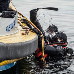 Kustbevakningsdykare. Foto: Kustbevakningen