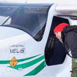 På Skellefteå Airport finns en unik möjlighet att höja kunskapsnivån genom praktiskt arbete i en verklig miljö. Foto: Skellefteå Science City