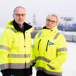 Thomas Stubbfält, samordnad byggledare och Linda Wikman, projektledare Malmporten. Foto: Luleå hamn