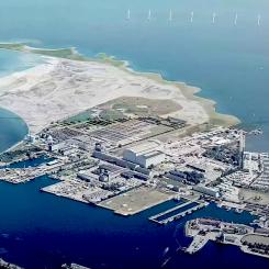 Konstgjorda ön Lynetteholm ska ligga i förlängningen av Refshaleøen till vänster i bilden. Det ska finnas plats för 35 000 invånare, och ön ska också skydda Köpenhamn mot stigande vattennivåer. (Arkivfoto)
Foto: TV 2 Lorry